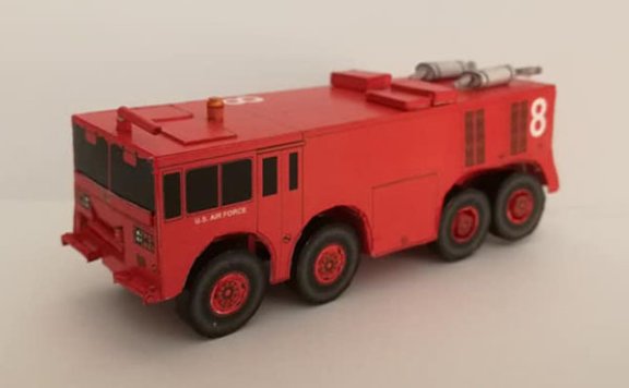 Oshkosh P2 机场消防车 纸模型图纸